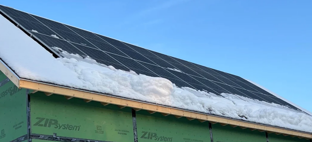 Understanding Solar Panel Weight and Its Impact on Roof Joists in Cana ...